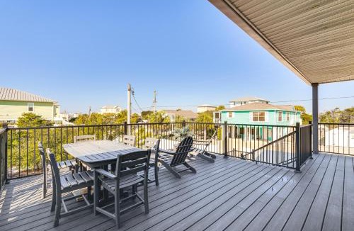 Cape San Blas House | Cape San Blas Home w/Pool Access: Walk to Beach!