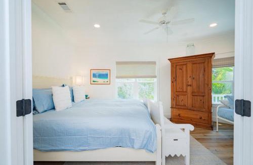 Clipper Cove House | Casa Bella - Luxury Experience - Amenities Galore