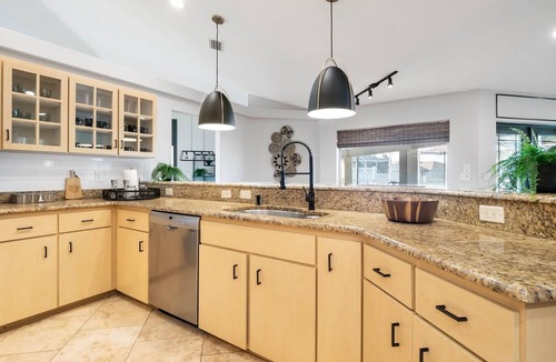 Palm Harbor House | Casa Canal 4 Bed 3 Bath Pool Spa Boat Dock Sleeps 8