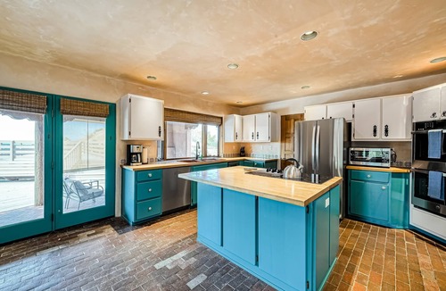 Santa Fe House | Casa del Encanto - 6BR Abobe with Panoramic Views