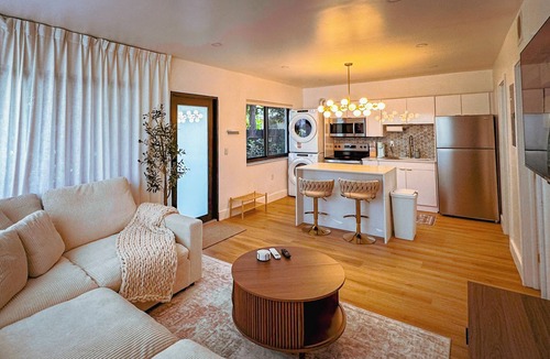 Allapattah Apartment | Casa Mango in Miami - Sleeps 6