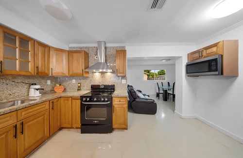 Hollywood House | Casa Neisy Florida 10 minutes from Hollywood Beach