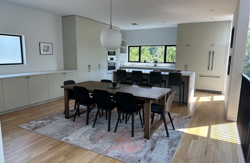 Old West Austin House | Central Austin Modern - 2 miles to downtown
