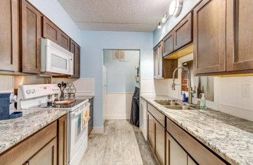 Mary Esther House | Central Mary Esther Condo 5 Mi to Okaloosa Island!
