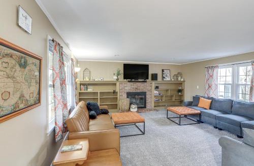 Milan House | Central & Private Milan Home ~ 10 Mi to Sandusky!