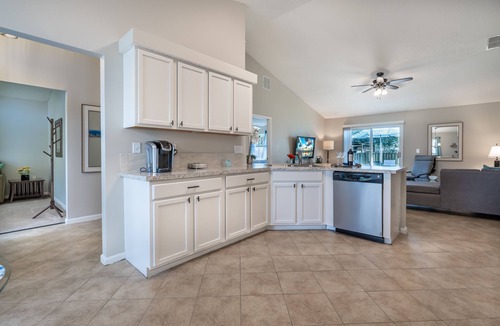 Sandalwood House | Centralized, stylish getaway. Short drive to beach, shopping, downtown, Mayo!