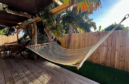 Middle River Terrace Apartment | Charming 1-bedroom apartment with private yard in wonderful Fort Lauderdale