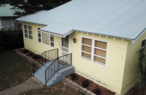 New Smyrna Beach House | Charming 2-bedroom house in welcoming New Smyrna Beach, just 7 miles to beaches