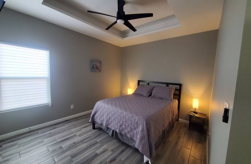 McAllen Apartment | Charming 2-bedroom, 2 bath apartment with AC, WiFi in wonderful McAllen