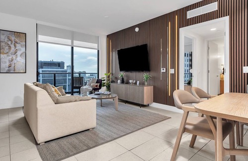 Downtown Miami Apartment | Charming 2-bedroom apartment in enchanting Miami with water and city view.
