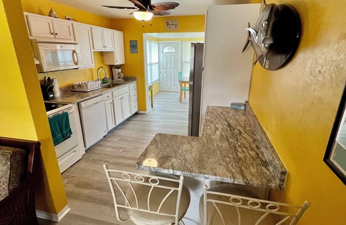 Ormond-by-the-Sea House | Charming 2-bedroom house in welcoming Ormond Beach with wifi, AC, and more.