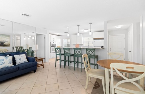 Whitney Beach Condo | Charming 2BR Condo Outrigger #4 by RVA