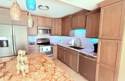 Port Saint Lucie House | Charming 3-bedroom house with WiFi and AC in serene Port St. Lucie