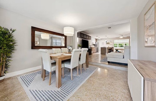Fort Lauderdale House | Charming 3-bedroom house with pool and Billards in Wilton Manors