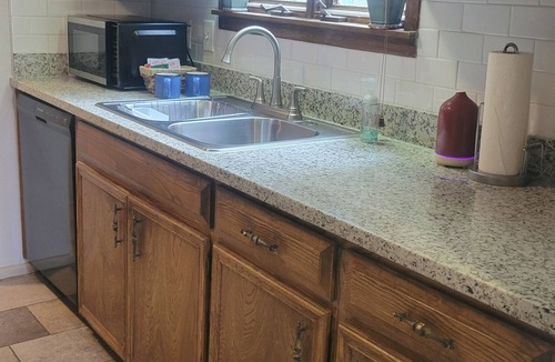 Bowie House | Charming 3 Bedroom & 2.5 Bath w/Pool and Playground