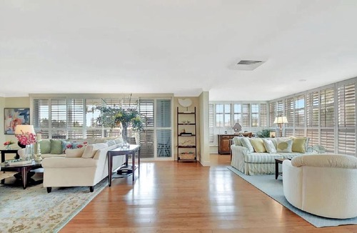 Palm Beach Apartment | Charming 3 Bedroom Condo Near Worth Avenue