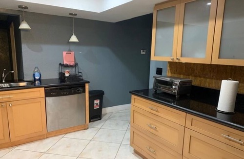 Lauderhill House | Charming 3-bedroom house with AC and WiFi in lovely Lauderhill