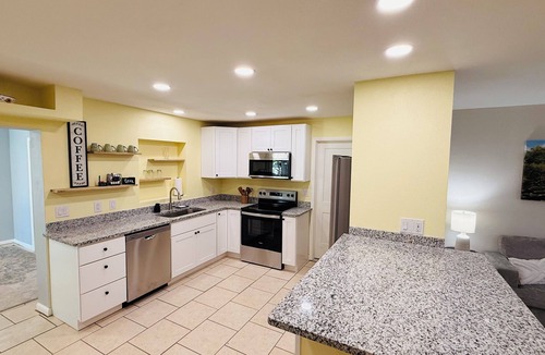 Inverness House | Charming 3-bedroom house in marvelous Inverness with Game Room