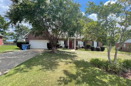 Dothan House | Charming 3-bedroom house newly remodeled in Dothan Alabama.