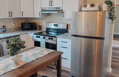 Panama City Apartment | Charming 3BR/Close to Downtown/Pet Friendly