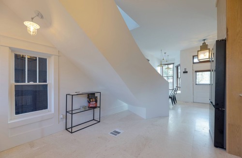 Galveston House | Charming 4-bedroom house in Galveston with WiFi and AC