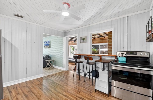 Riviera Beach House | Charming Cottage Near Singer Island Beach, Peanut Island Ferry, Palm Beach