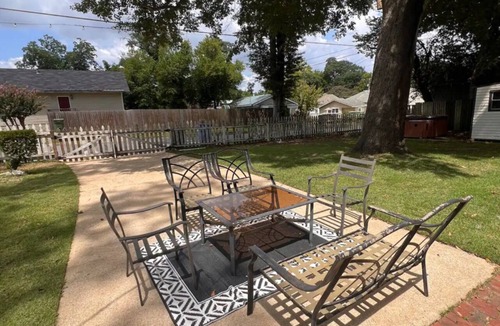 Columbus House | Charming historic 2-bedroom home-minutes away from Downtown and Ft Benning/Moore