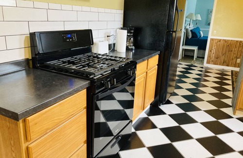 Buena Vista Apartment | Charming historic loft close to restaurants, shopping and Arkansas river!