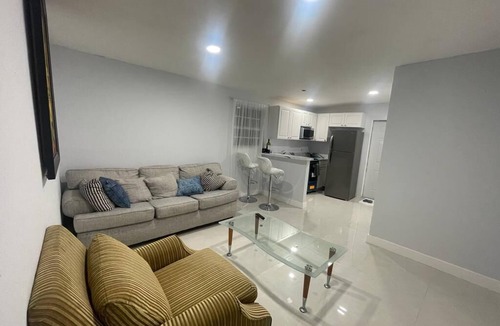 North Miami Apartment | Charming one bedroom with AC and WiFi in lovely Miami