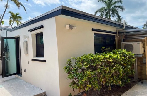 New Town House | Charming private one bedroom in Key West