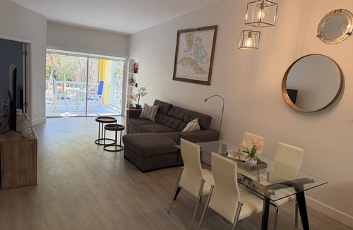 Rock Harbor House | Charming, remodeled & spacious 2 bedroom, 2 1/2 bath townhome in Key Largo, Fl