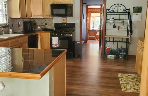 New Smyrna Beach House | Charming Upgraded Home just 7 minutes from the beaches!