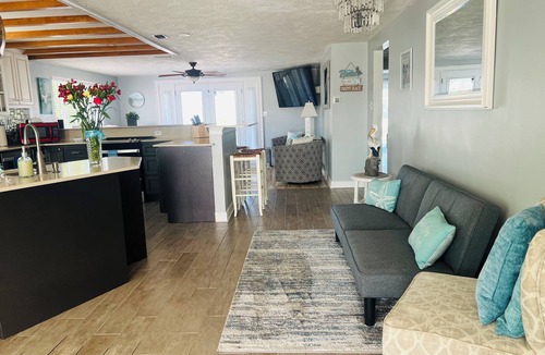 Flor-a-mar House | Charming Waterfront Gem Coastal Retreat I 2BR/2BA