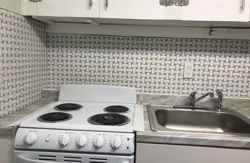 Lauderdale Lakes House | Cheerful and cozy 1 bedroom efficiency. Private