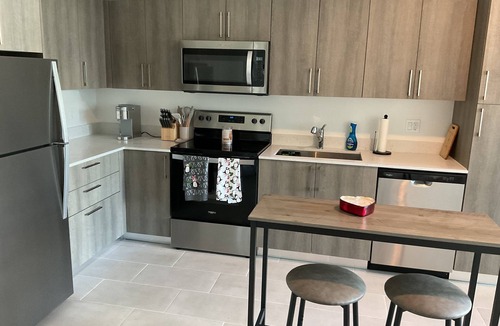 El Portal Apartment | Chic 1-bedroom apartment with WiFi, AC in vibrant Miami