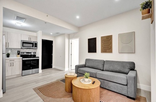 Flamingo/Lummus Apartment | Chic 2BR/2BA South Beach Spot Ocean 1 Min Away 202
