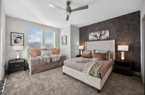 Dallas Apartment | Chic Oak Lawn 2BR - Skyline Views & Resort Pool