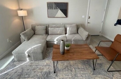 Daytona Beach Apartment | Chic & Spacious 2Bed/2Bath Apartment with Premium Amenities
