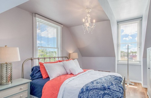 Downtown Historic District House | Chic Suite in Beautifully Updated Victorian Home - Walk to Downtown