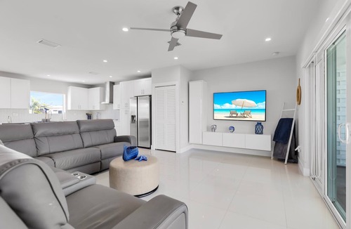 Key Colony Beach House | Cielo's Del Mar Luxury Duplex-Dock/Pool/Sleeps 16!