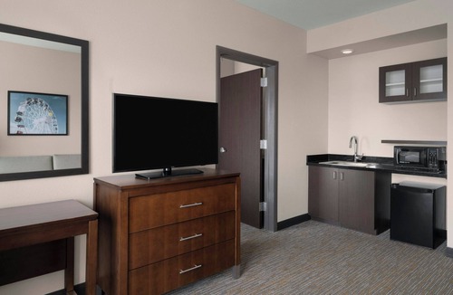 Dupont Hotel | City Express by Marriott Denver Airport