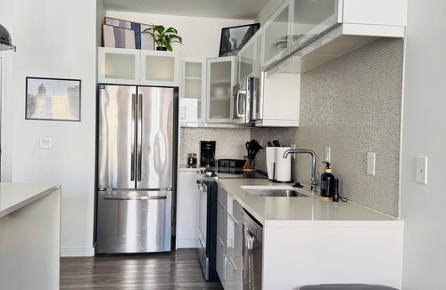 Downtown Kansas City Apartment | City Lights KC Downtown