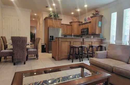 South Padre Island Condo | Clean 199 Steps to Beach walk to it all