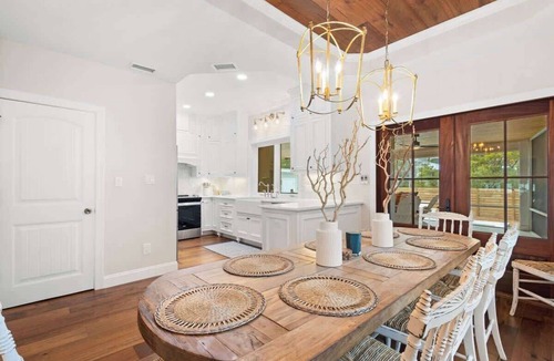White's Gulfview House | Coach's Corner by Stay on 30a