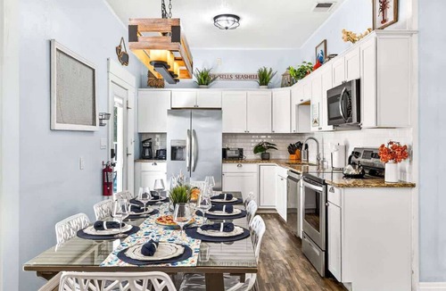 Clearwater Beach House | Coastal Beach Retreat, Steps from the Sand with P