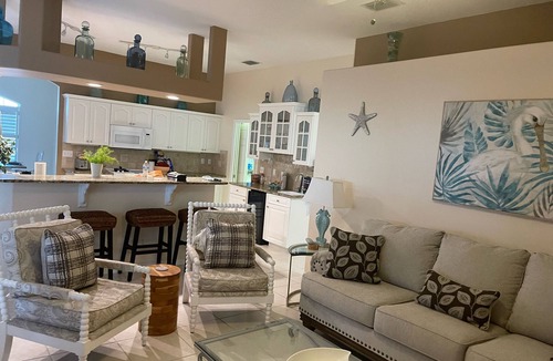 Sebastian Highlands House | Coastal Charmer in the Sebastian Highlands