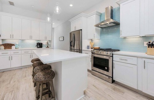 Dune Allen Beach House | Coastal Chic w Golf Cart, Bikes and Close to Beach