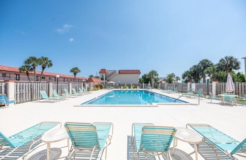 Crescent Beach House | Coastal Condo - Walk to Beach Pool Pickleball and Boat Ramp
