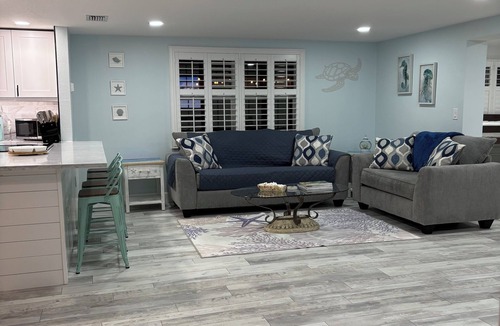 Flor-a-mar House | Coastal gateway - Waterfront canal - Gulf Access - Private Dock - Heated Pool