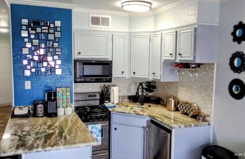 Galveston Condo | Coastal Getaway with Gulf View ⚓Near the Beach & Fishing Pier+ WiFi 🌊🏖️